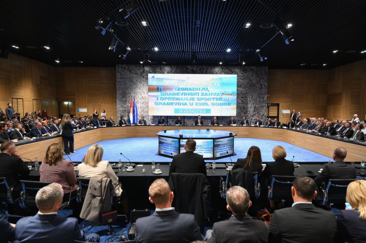 Gradu Šibeniku više od 260 tisuća eura za sportsku infrastrukturu